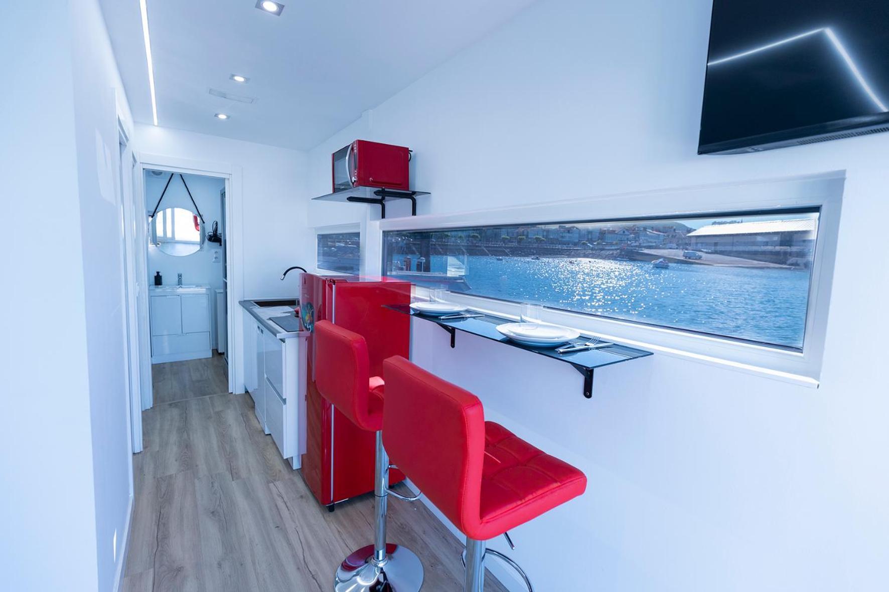 Botel Barco-apartamento En El Nautico De Vigo