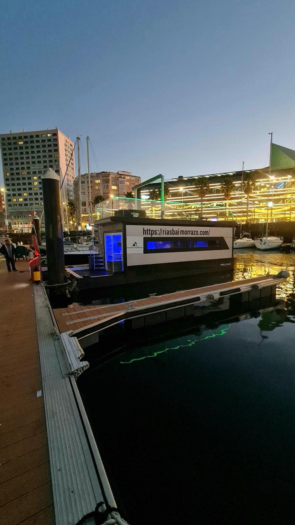 Barco-apartamento En El Nautico De Botel *