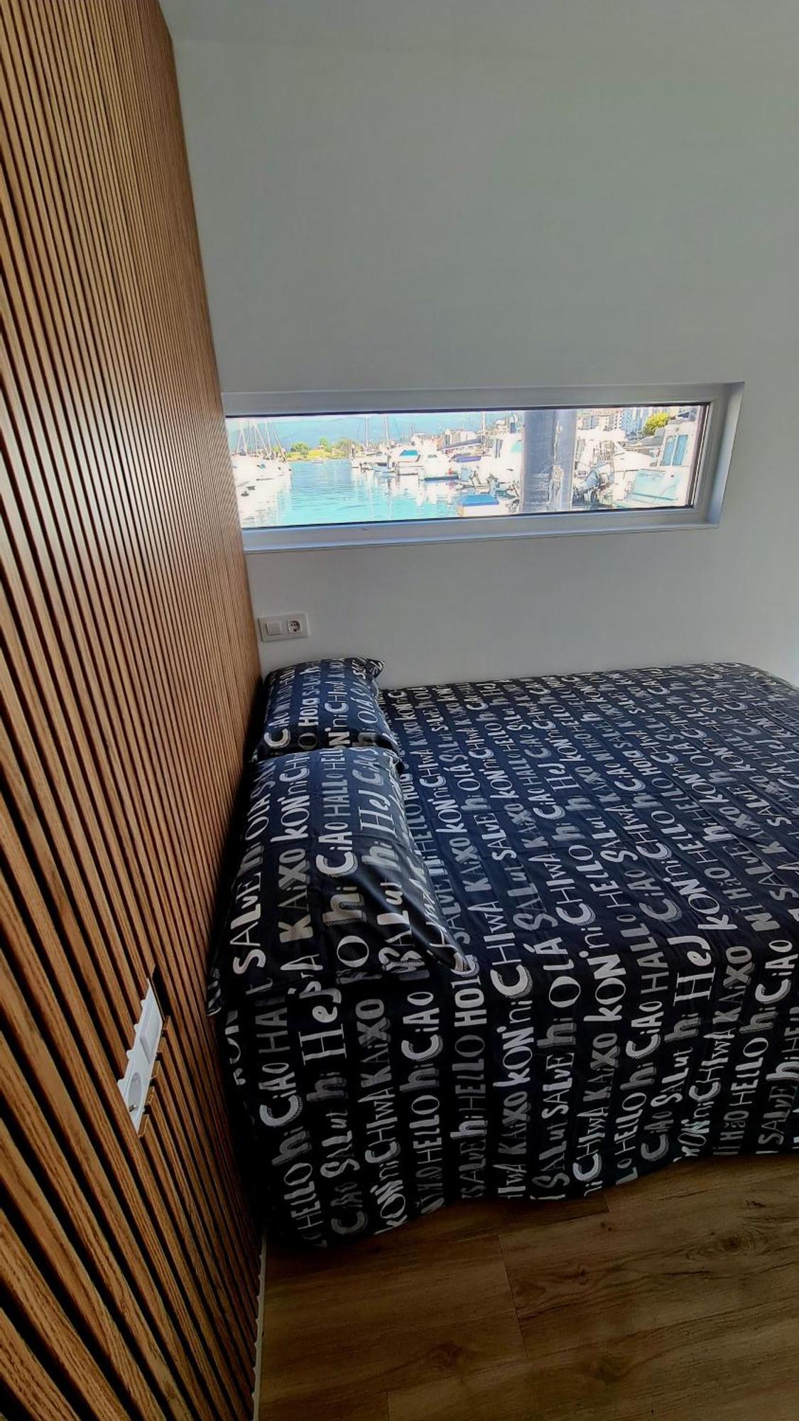 Botel Barco-apartamento En El Nautico De Vigo